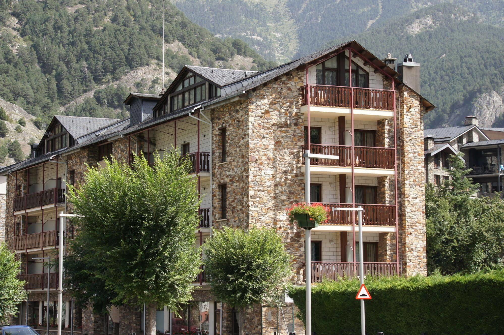 Hotel La Planada Ордино Экстерьер фото