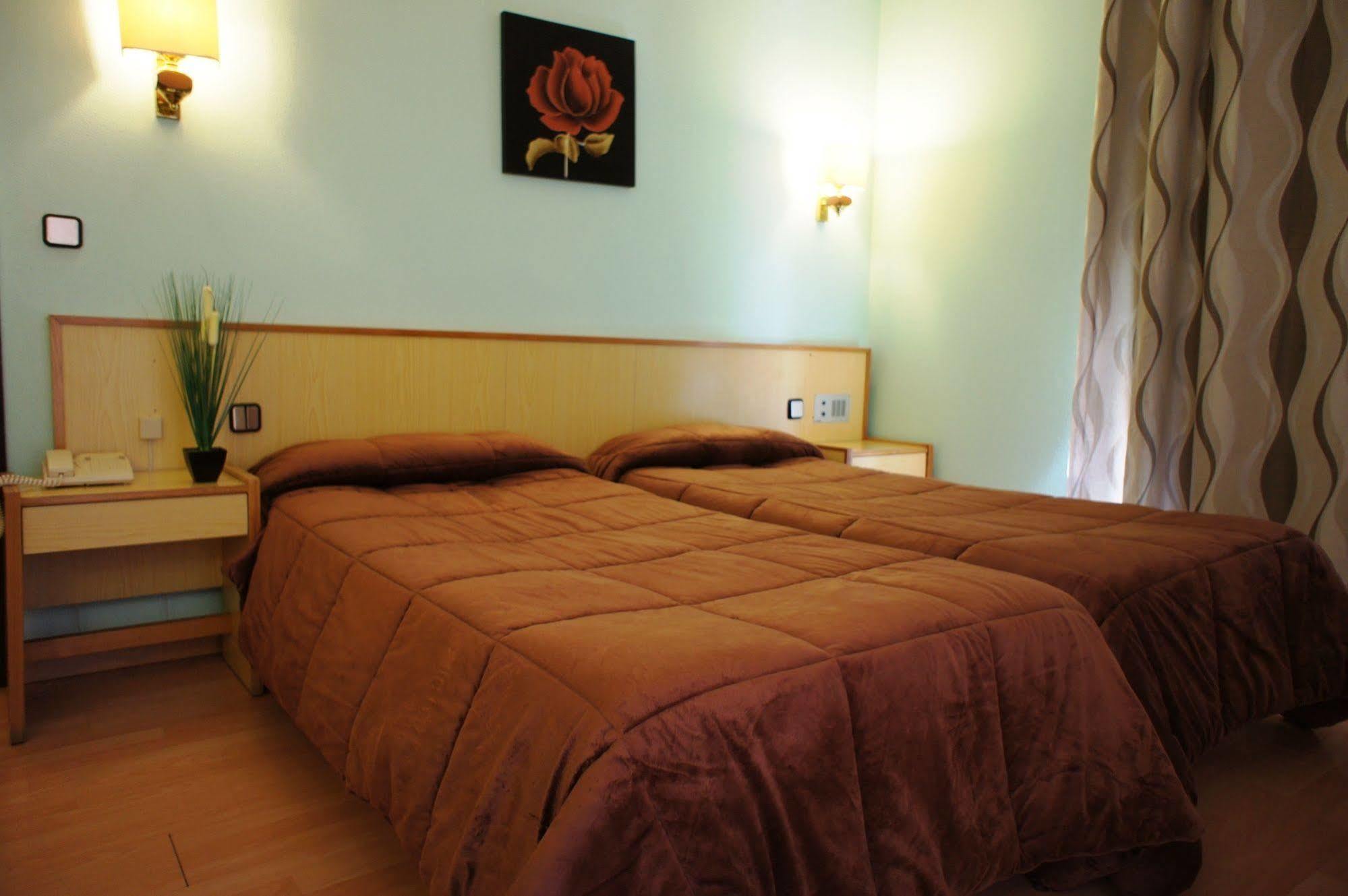Hotel La Planada Ордино Экстерьер фото
